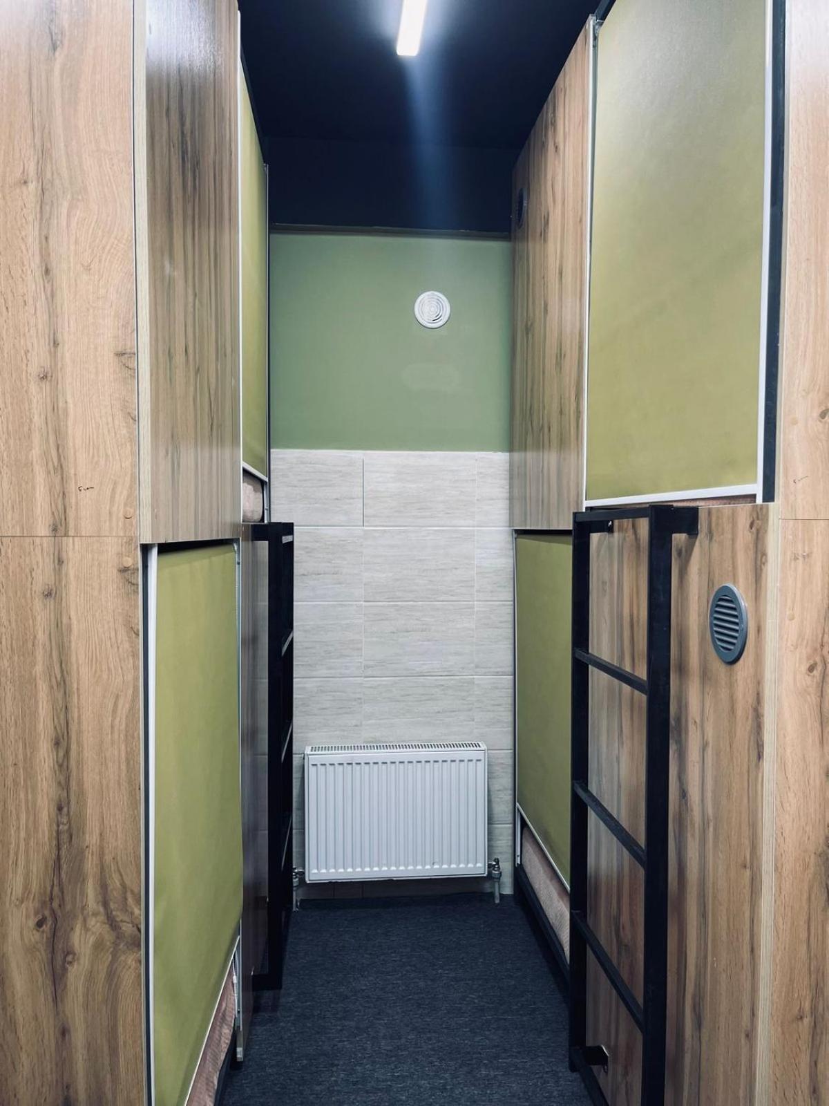 Hostel Kochevnik Capsule Hotel Almatî Exterior foto