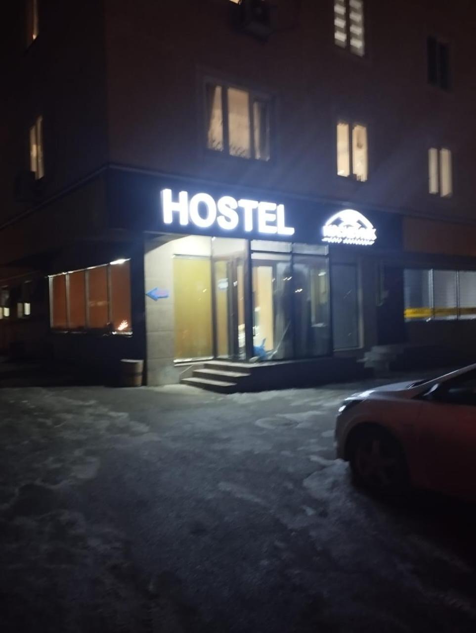 Hostel Kochevnik Capsule Hotel Almatî Exterior foto